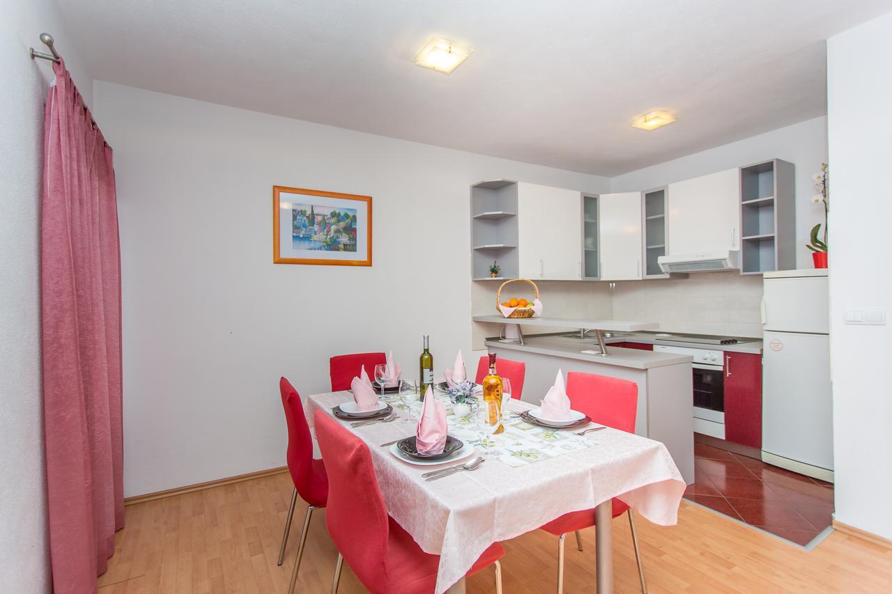 Apartments Grepo Sljeme Makarska Bagian luar foto