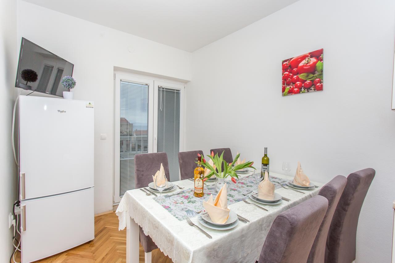 Apartments Grepo Sljeme Makarska Bagian luar foto