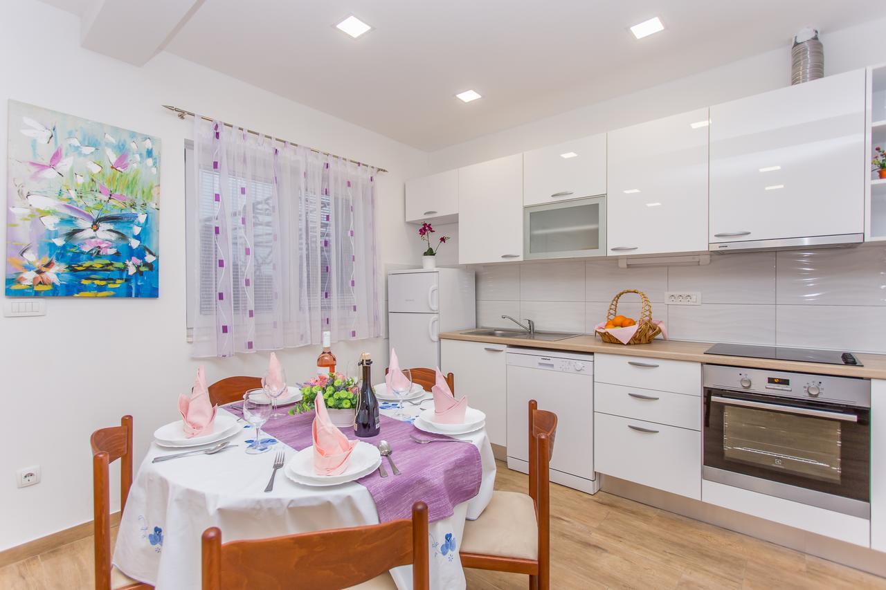 Apartments Grepo Sljeme Makarska Bagian luar foto