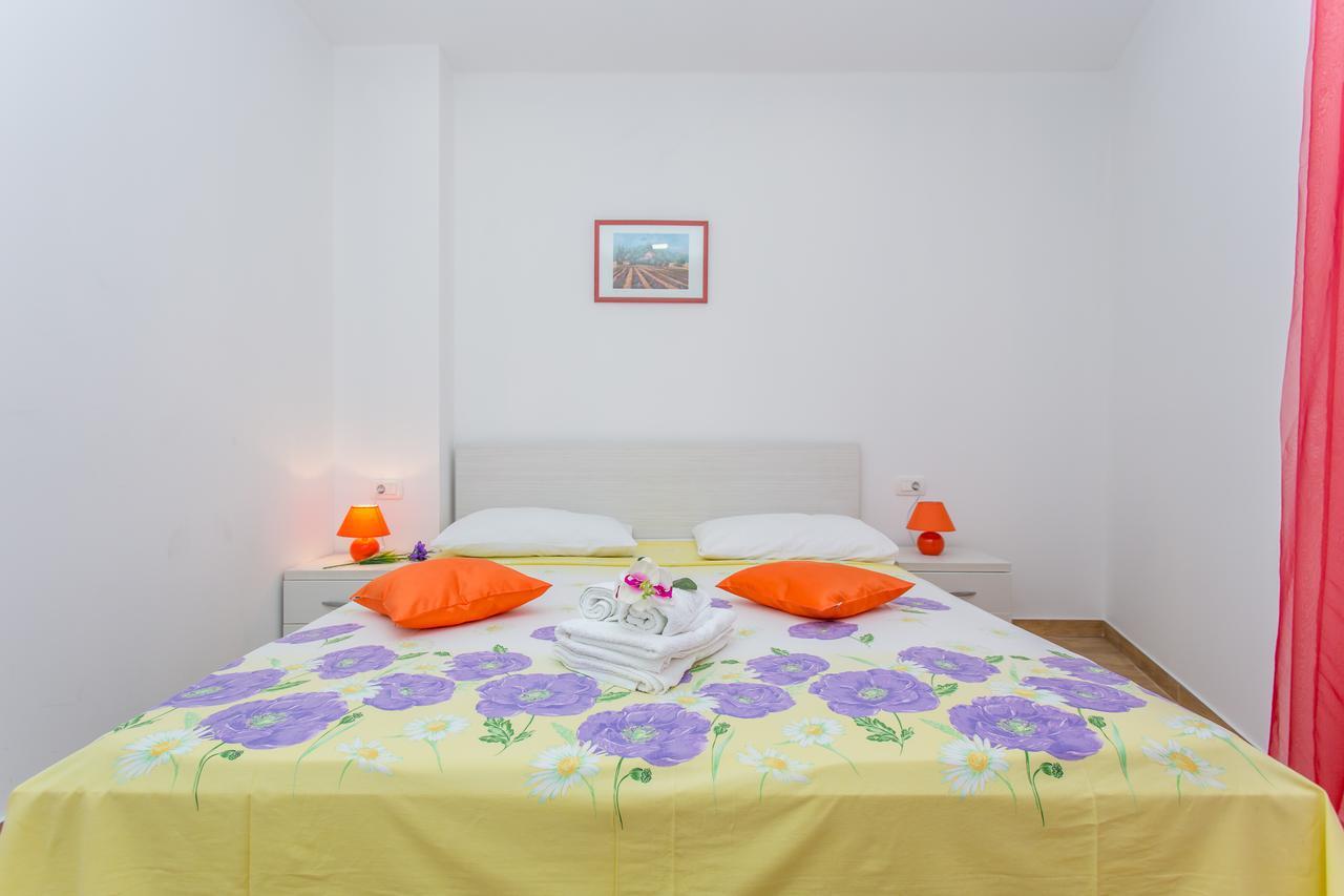Apartments Grepo Sljeme Makarska Bagian luar foto