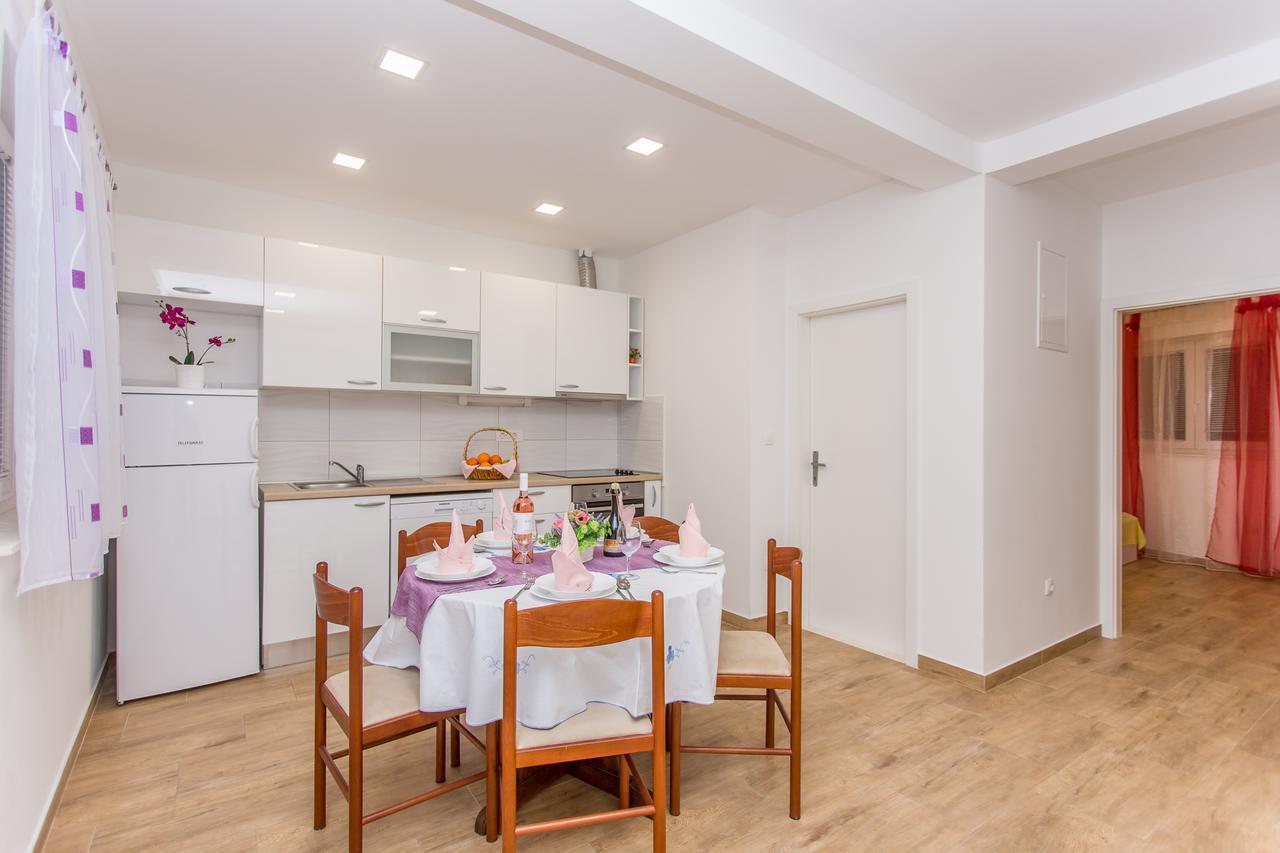 Apartments Grepo Sljeme Makarska Bagian luar foto